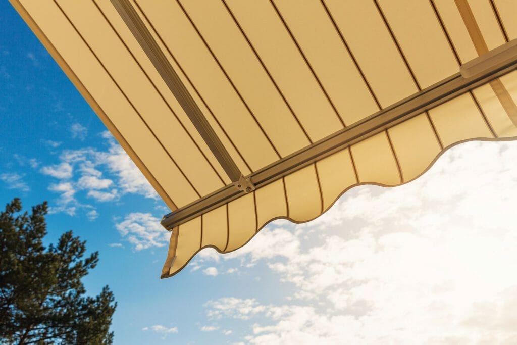 Creastores - Le spécialiste de la protection solaire à Marseille (13)